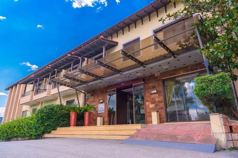 Avalon Airport Hotel Thessaloniki Hotel in Halkidiki