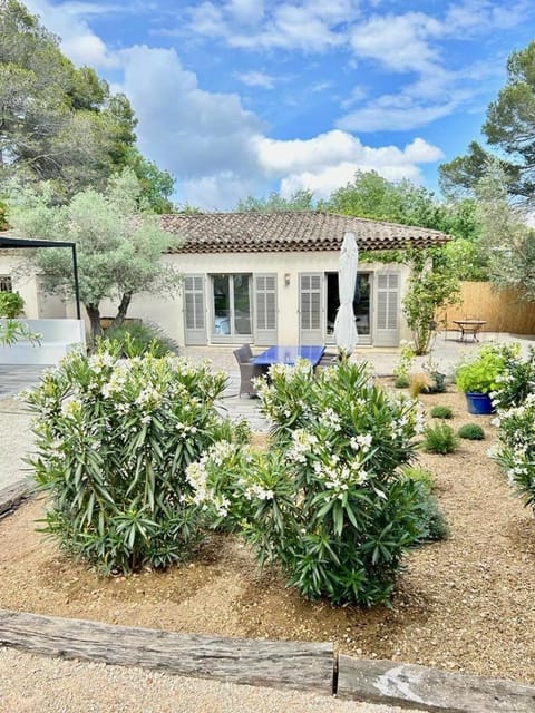 LE CABANON Valbonne Condo in Mouans-Sartoux