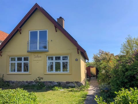 Holiday Home Detlef - 200m from the sea by Interhome House in Bornholm