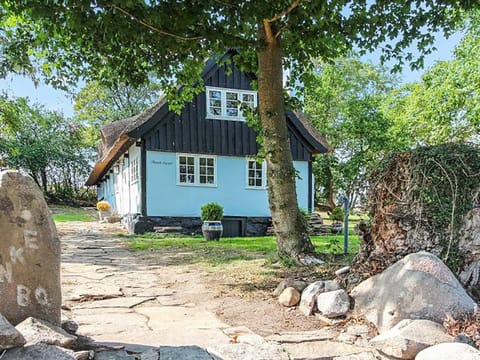 Holiday Home Nyyrikki - 100m from the sea in Bornholm by Interhome House in Bornholm