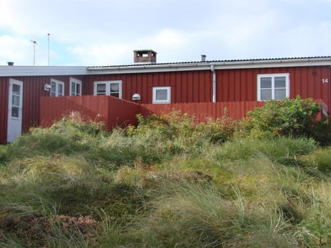 Holiday Home Aukusti - 600m from the sea in Western Jutland by Interhome House in Vejers