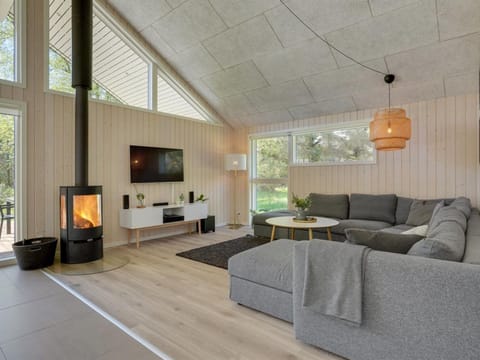 Holiday Home Delan - 1-3km from the sea in Western Jutland by Interhome Haus in Vejers