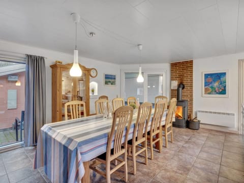 Holiday Home Vicktoria - 500m to the inlet in Western Jutland by Interhome House in Blåvand