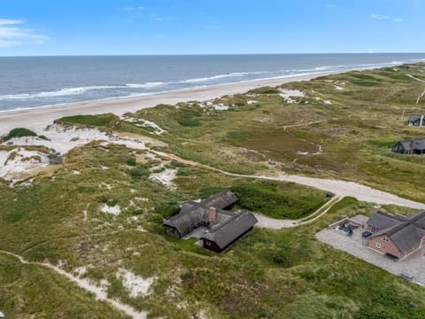 Holiday Home Nicolaus - from the sea by Interhome House in Søndervig