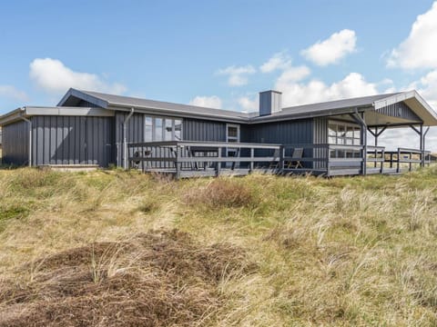 Holiday Home Anetta - 200m from the sea in Western Jutland by Interhome House in Ringkobing