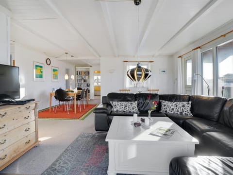 Holiday Home Meike - 300m from the sea in Western Jutland by Interhome House in Ringkobing