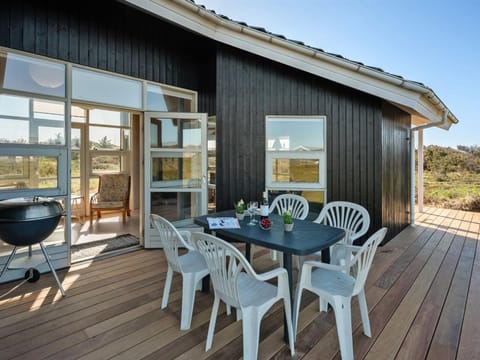 Holiday Home Janni - 250m from the sea in Western Jutland by Interhome House in Ringkobing