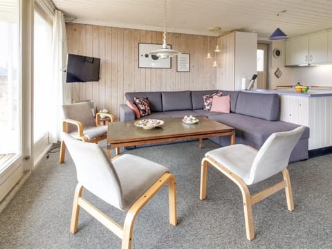 Holiday Home Babo - from the sea in Western Jutland by Interhome House in Ringkobing