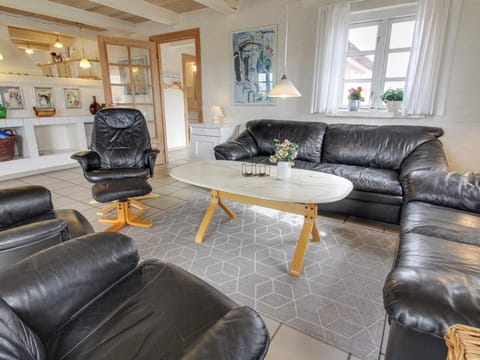 Holiday Home Skuli - 200m from the sea in Western Jutland by Interhome House in Ringkobing