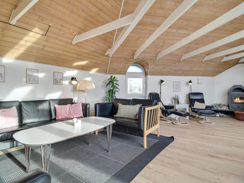 Holiday Home Alexia - 300m from the sea in Western Jutland by Interhome House in Søndervig