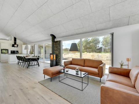 Holiday Home Pejo - 950m from the sea in Western Jutland by Interhome House in Søndervig