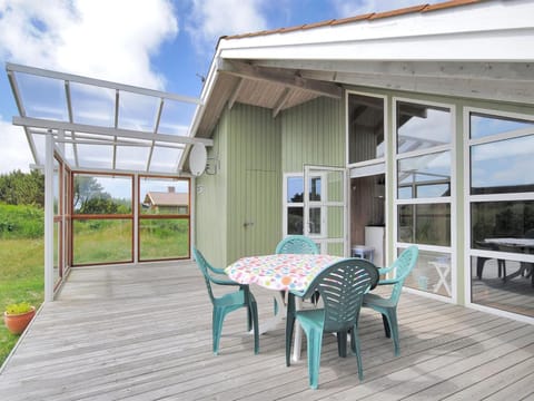 Holiday Home Gedda - 700m from the sea in Western Jutland by Interhome House in Hvide Sande