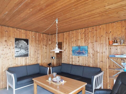 Holiday Home Rami - from the sea in Western Jutland by Interhome House in Hvide Sande