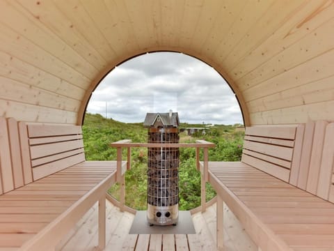 Holiday Home Arvo - from the sea in Western Jutland by Interhome House in Hvide Sande