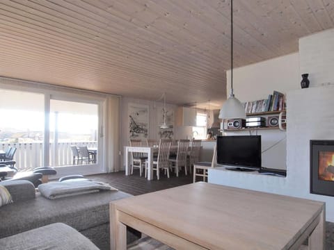 Holiday Home Sutere - 200m to the inlet in Western Jutland by Interhome House in Hvide Sande