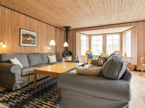 Holiday Home Vaska - 550m from the sea in NW Jutland by Interhome House in Løkken