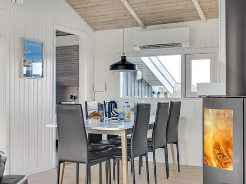 Holiday Home Crista - all inclusive - 500m from the sea by Interhome House in Løkken