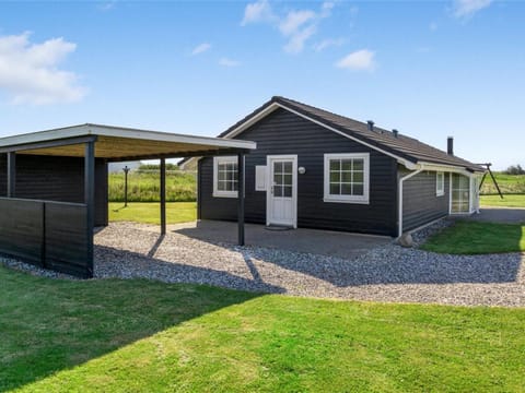 Holiday Home Mieka - 400m from the sea in NW Jutland by Interhome House in Løkken