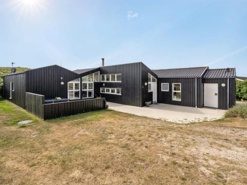 Holiday Home Fehmke - 100m from the sea in NW Jutland by Interhome House in Blokhus