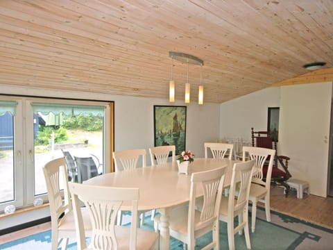 Holiday Home Tajo - 1km from the sea in NW Jutland by Interhome House in Blokhus