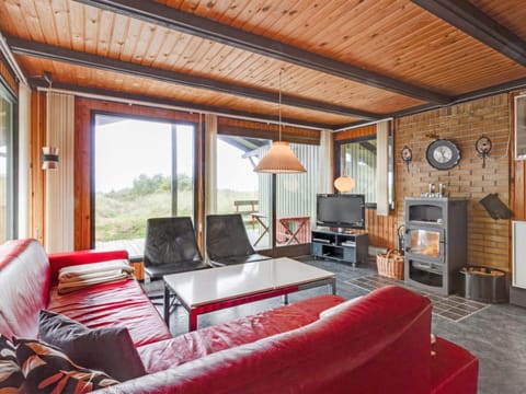 Holiday Home Maini - 600m from the sea in NW Jutland by Interhome House in Løkken