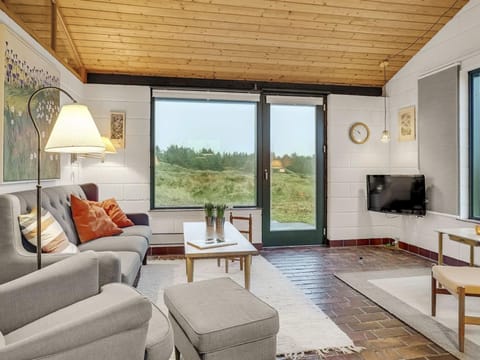 Holiday Home Ehawee - 350m from the sea in NW Jutland by Interhome House in Løkken