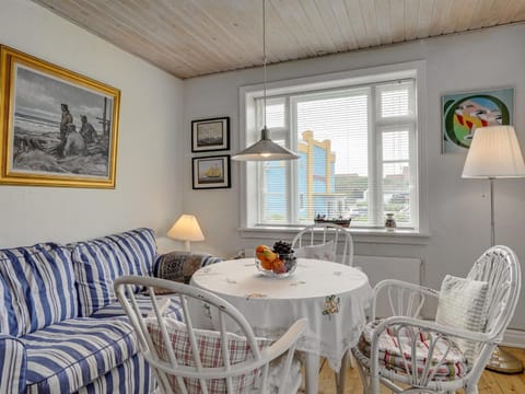 Holiday Home Feenja - 250m from the sea in NW Jutland by Interhome House in Lønstrup