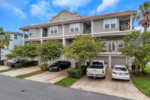 Toes in the Sand Bed and Breakfast in Jacksonville Beach