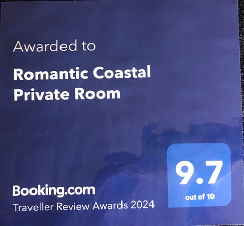 Romantic Coastal Private Room Condo in Oxnard