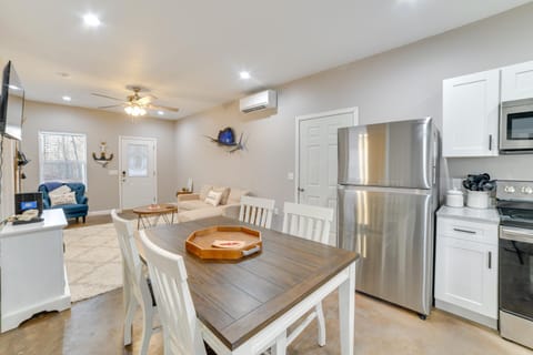 Pet-Friendly Murray Vacation Rental with Grill! House in Lake Barkley