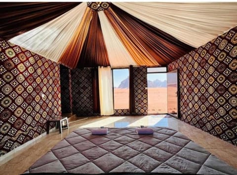 Wadi rum sand Delight camp Luxury tent in South District