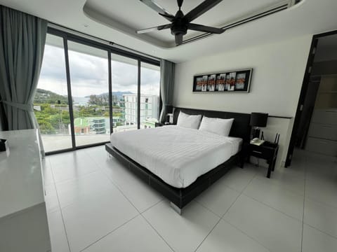 Twin Sands Resort Penthouse Resort in Patong