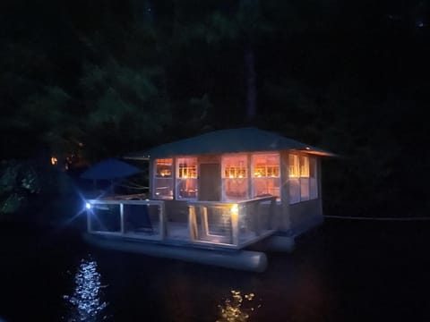 Nautilus: Floating Island Waterhouse Docked boat in Monmouth