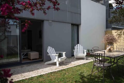 Appart cosy 4/6 personnes idéalement placé Condo in La Rochelle