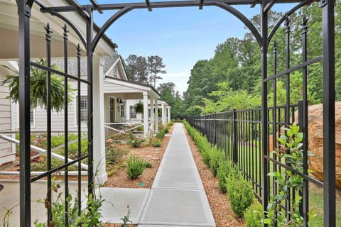 The Cottages at Laurel Brooke Posada in Peachtree City