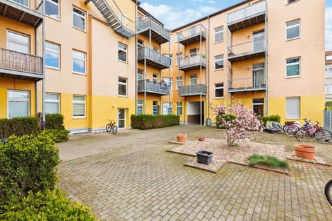 Property building, Patio, Garden, Garden, Inner courtyard view