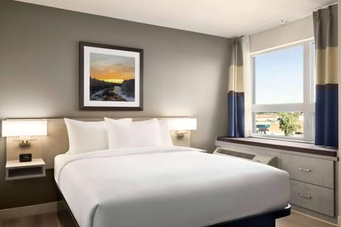 Microtel Inn & Suites by Wyndham Boisbriand Hotel in Laval
