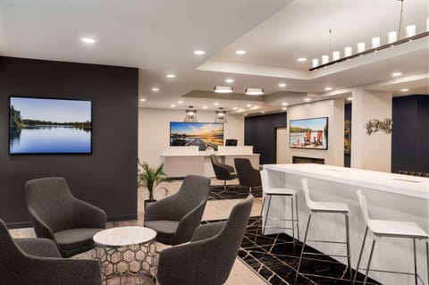 Microtel Inn & Suites by Wyndham Boisbriand Hotel in Laval