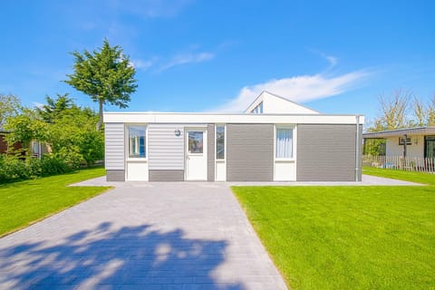 Familiehuis Noordenwind - Julianadorp aan Zee House in Julianadorp