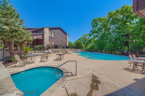 CW B203 Tubers Delight Apartment in New Braunfels