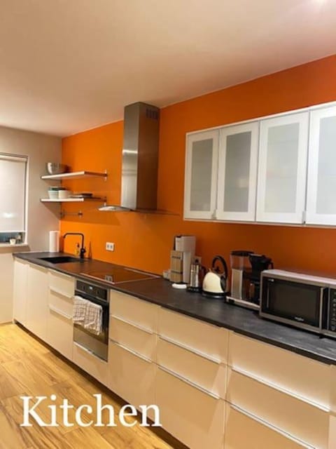 Spacious 3 bedroom apartment,close to centrum. Appartement in Reykjavik