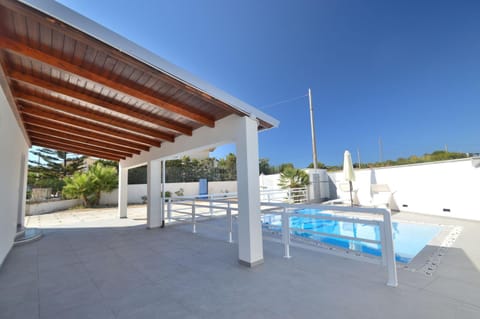 Villa White private pool Chalet in Alcamo