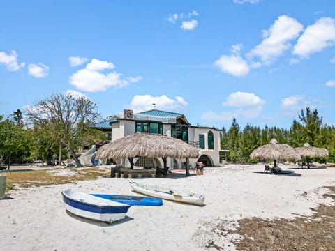 Beach, Pool view