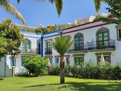 Garden, Garden view