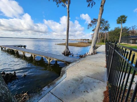 Paradise on Lake Harris unit RV#5 Haus in Leesburg