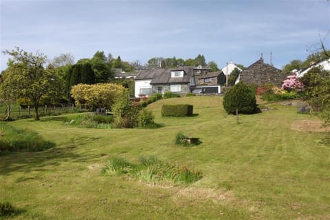 Brow Close Cottage Coniston House in Coniston