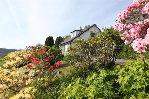 Brow Close Cottage Coniston House in Coniston