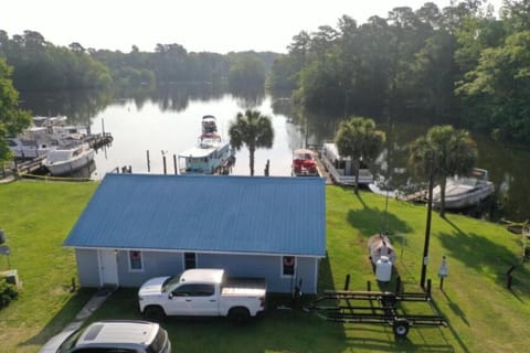 Property building, Lake view