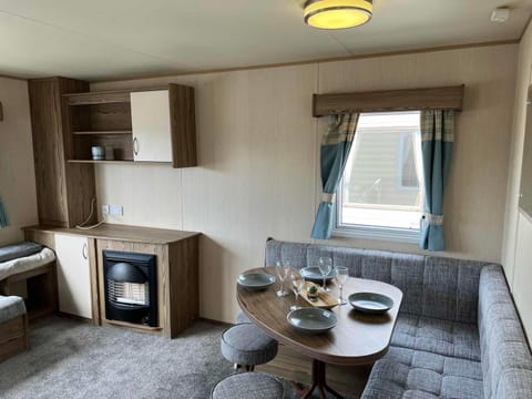 Withersea Sand Holiday Home Terrain de camping /
station de camping-car in Withernsea