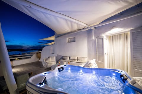 Hot Tub, Balcony/Terrace, Sea view